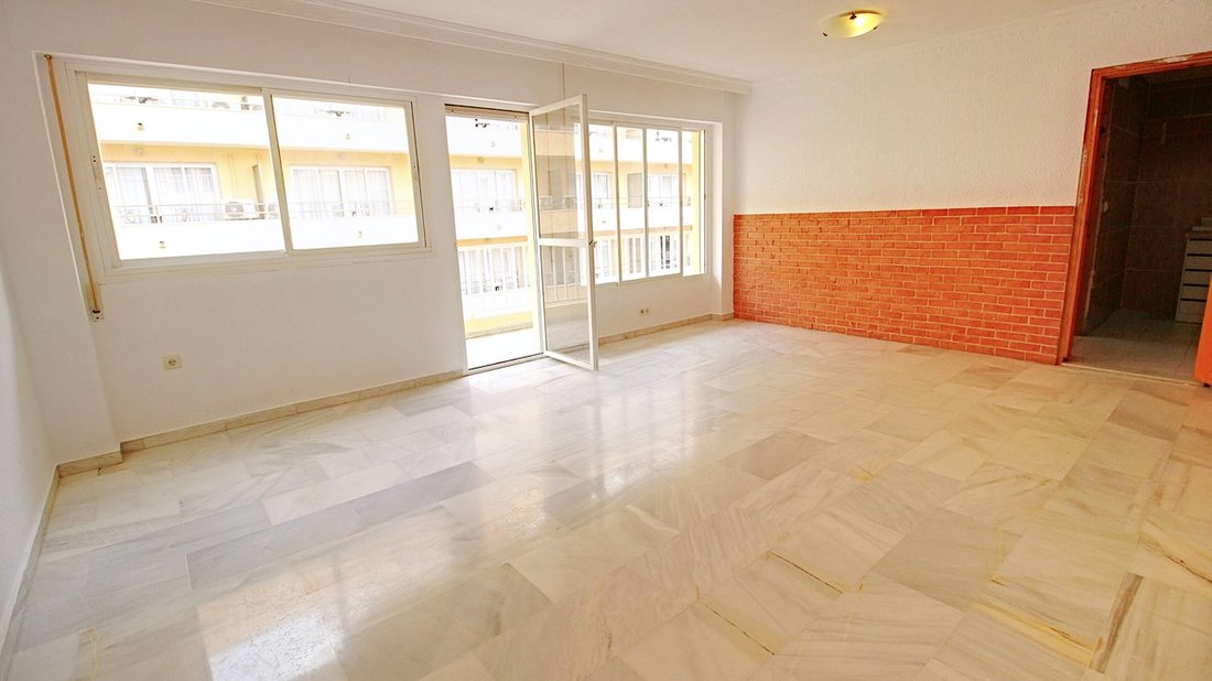 Penthouse in Marbella, Andalusia, Spain 5 - 17947441