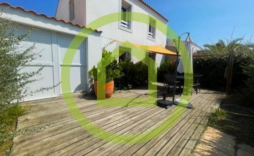 House in Noirmoutier Centre, Noirmoutier-en-l'Île, France 1