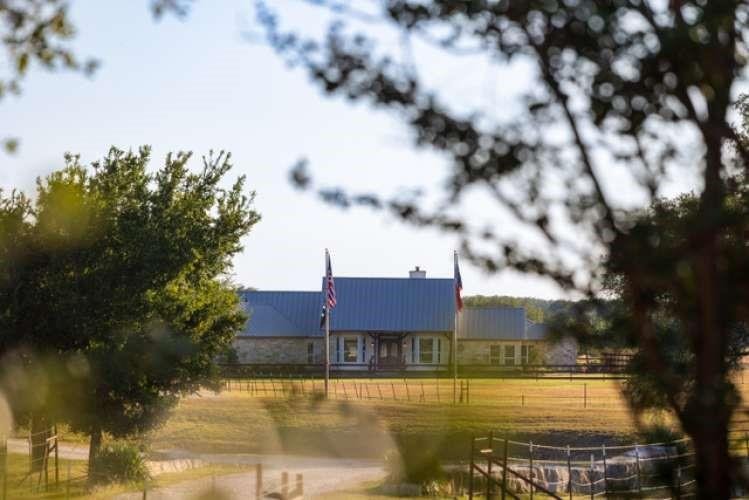 Farm Ranch in Florence, Texas, United States 2 - 17952518
