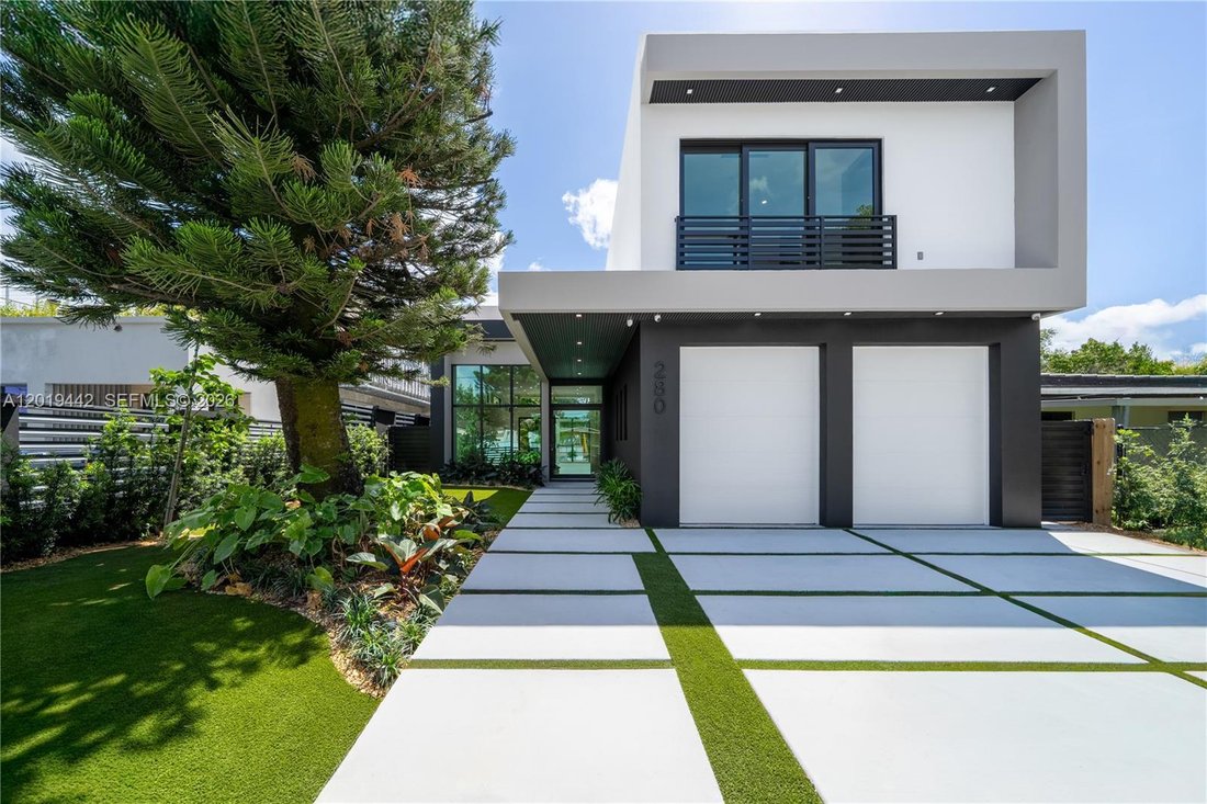 House in Miami, Florida, United States 3 - 17953323