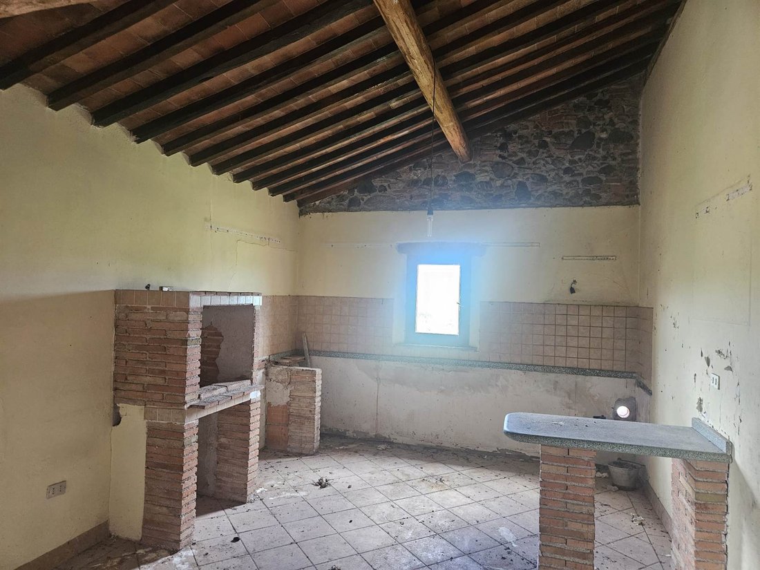 Castle in Lucolena in Chianti, Greve in Chianti, Tuscany 5 - 17925375
