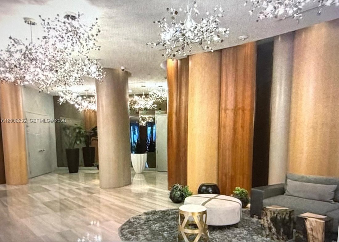 Condo in Miami, Florida, United States 3 - 17955951