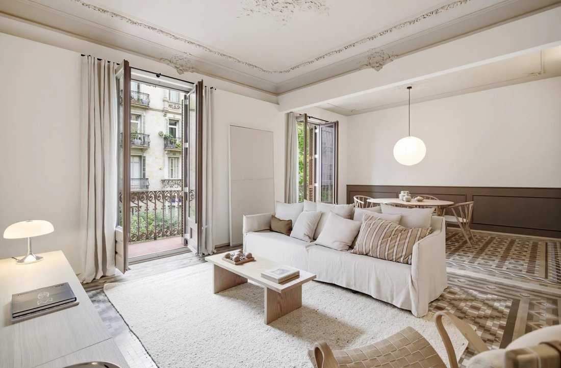 Apartment in Eixample, Barcelona, Spain 4 - 17949212