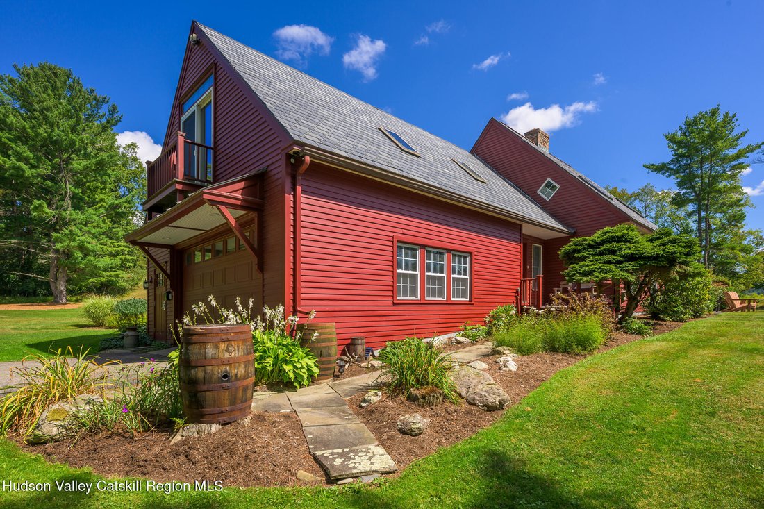 House in Canaan, New York, United States 5 - 17951411