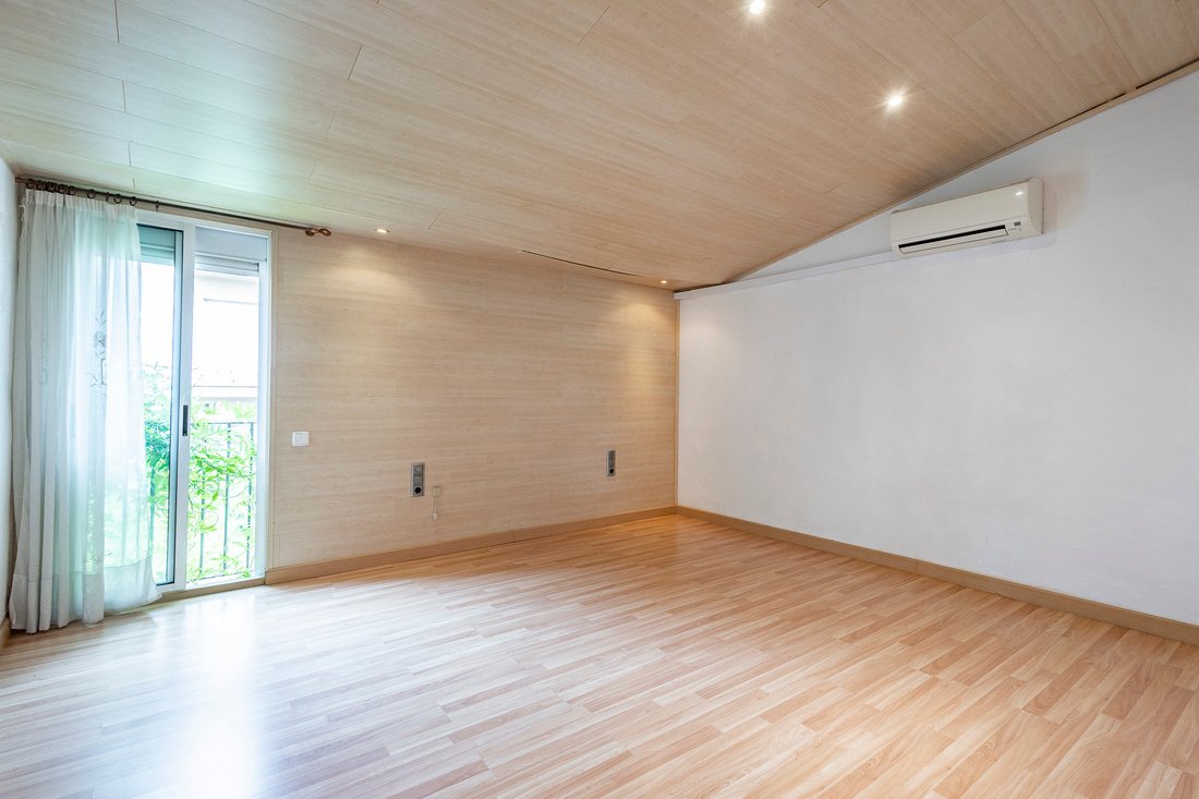 House in Nou Barris, Barcelona, Spain 5 - 17952810