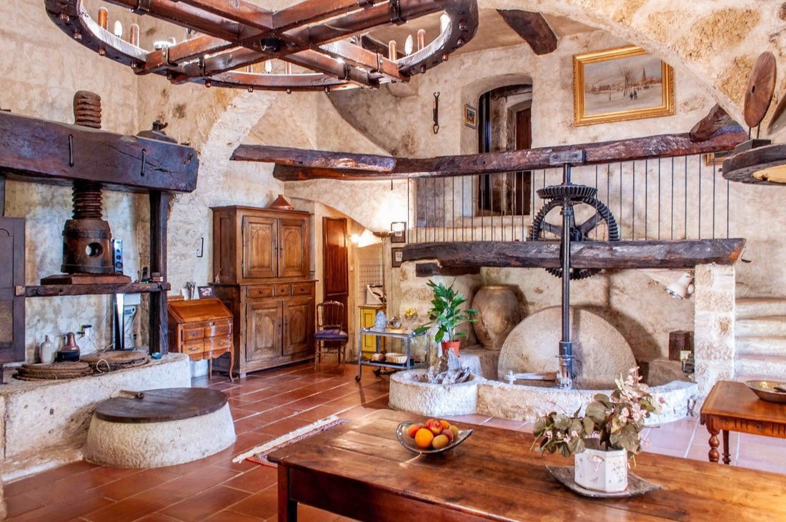House in Carros, Provence-Alpes-Côte d'Azur, France 5 - 17953536