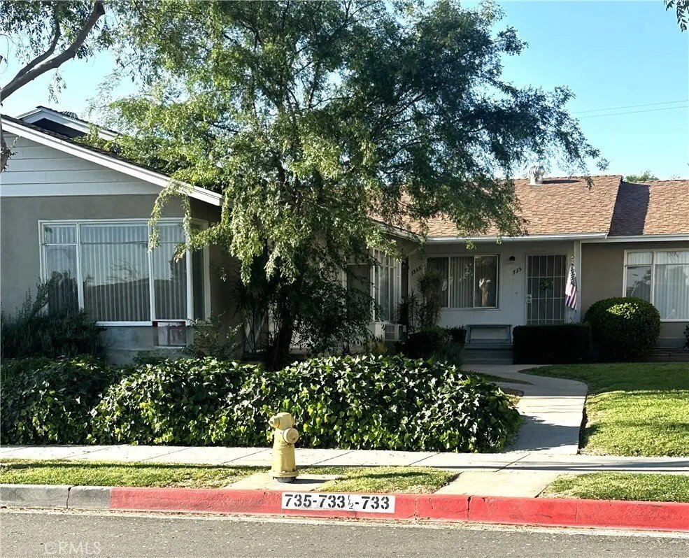 Fullerton, California, United States 2 - 17430748