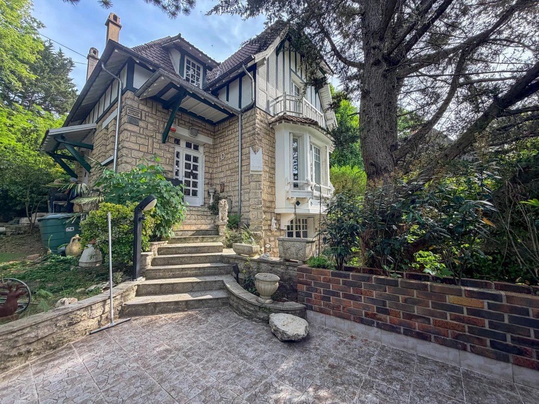 House in Thiers, Le Raincy, France 1 - 17948830