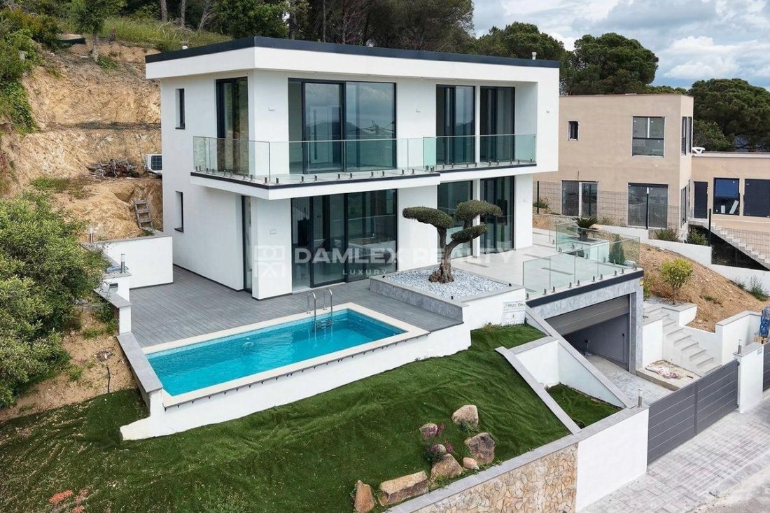 House in Lloret de Mar, Catalonia, Spain 1 - 15612570