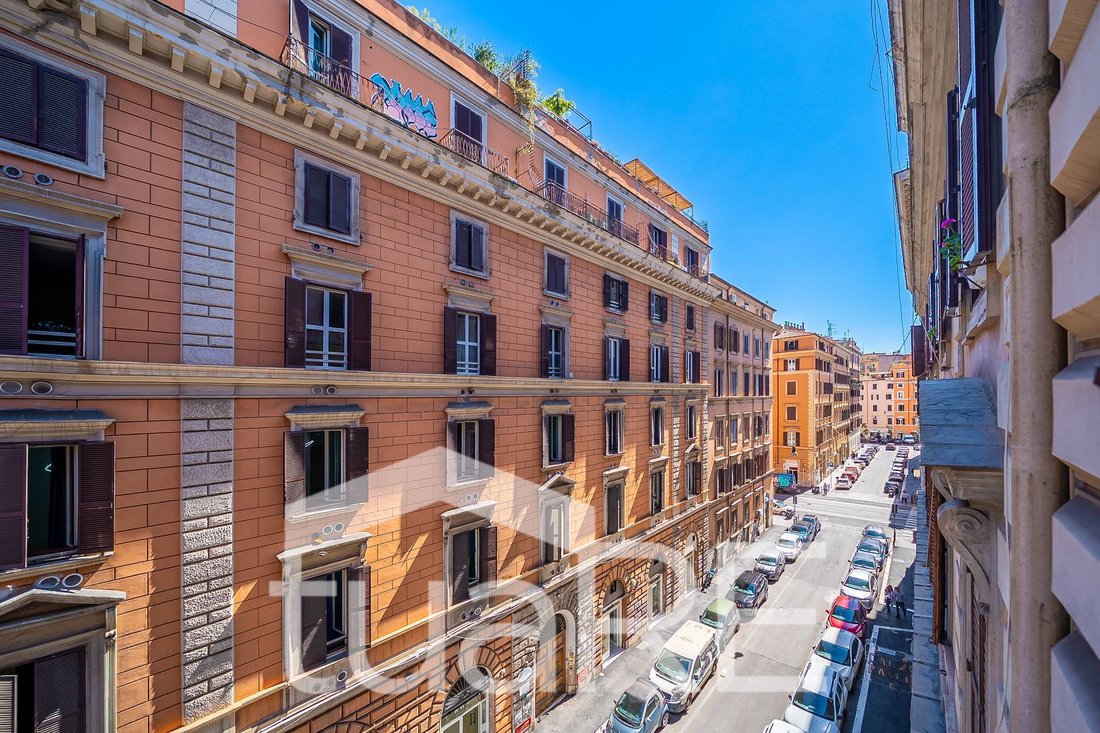 Apartment in Termini - Castro Pretorio, Rome, Italy 5 - 17955267