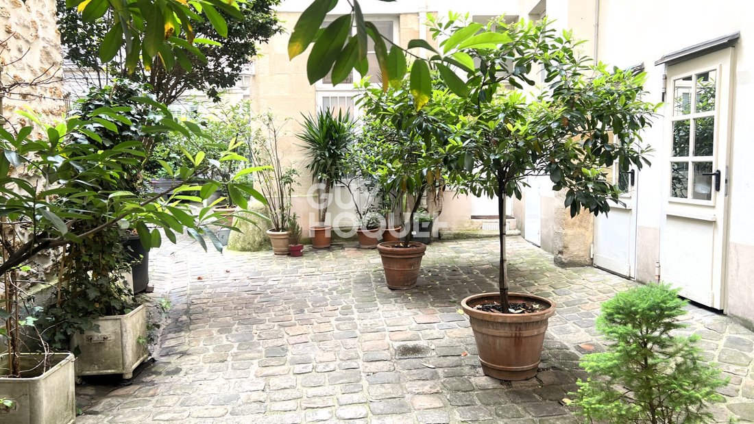 Apartment in Sorbonne, Paris 5e Arrondissement, Paris 1 - 17954532