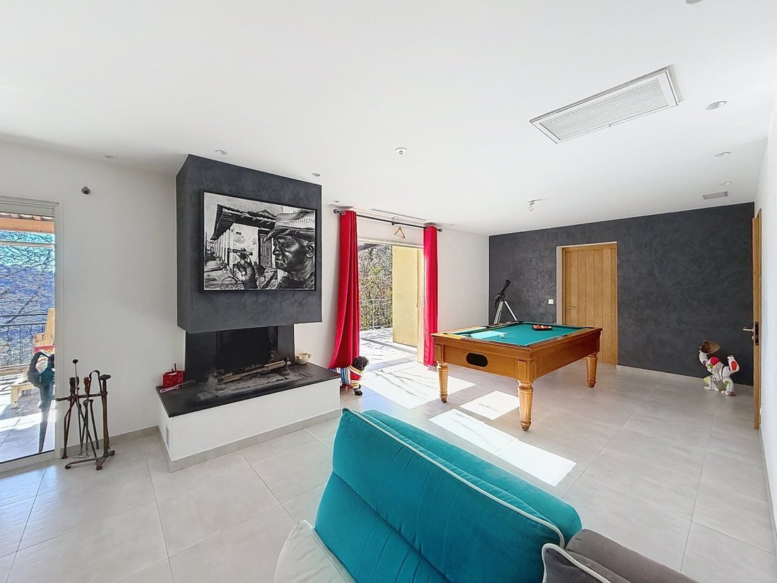 House in Gilette, Provence-Alpes-Côte d'Azur, France 5 - 17952594