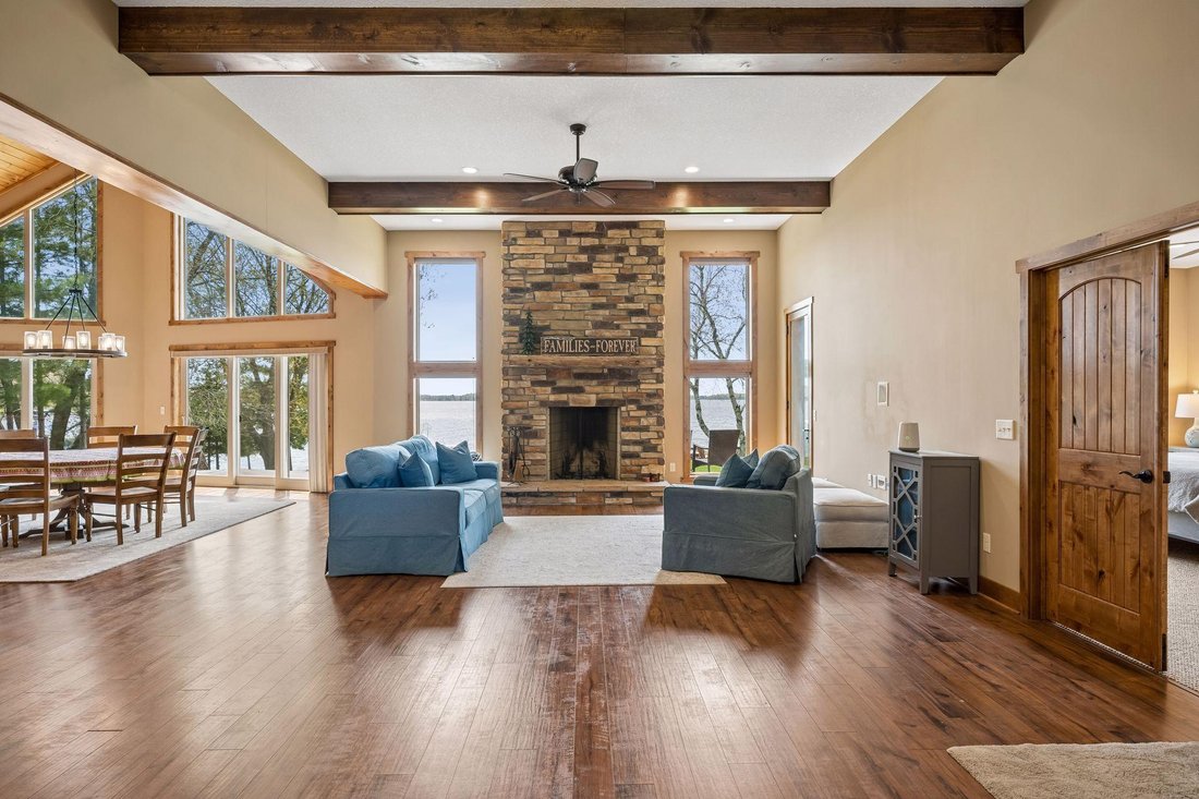 House in Mora, Minnesota, United States 5 - 17948553