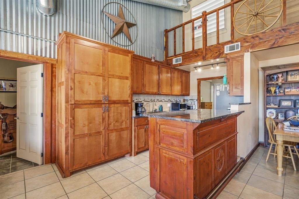 Farm Ranch in Bluff Dale, Texas, United States 5 - 17952365