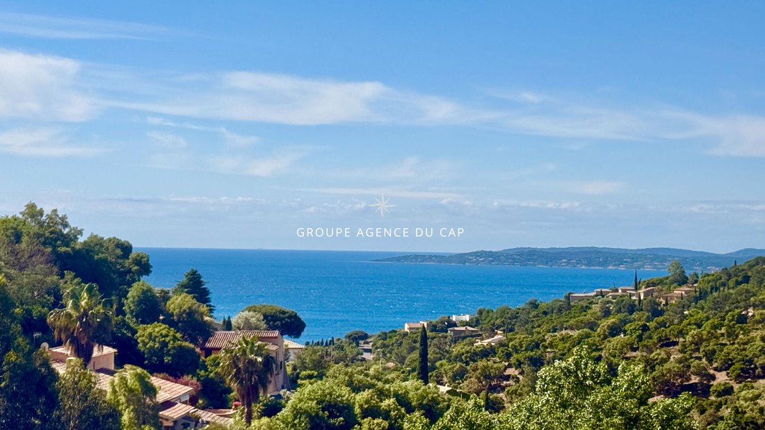 Villa in Les Issambres, Roquebrune-sur-Argens, France 2 - 17766099