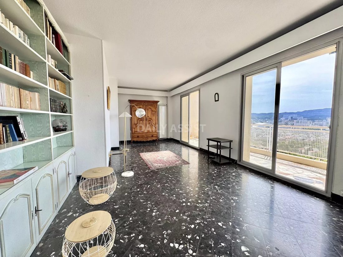 Apartment in Périer, 8e Arrondissement, Marseille 5 - 17954013