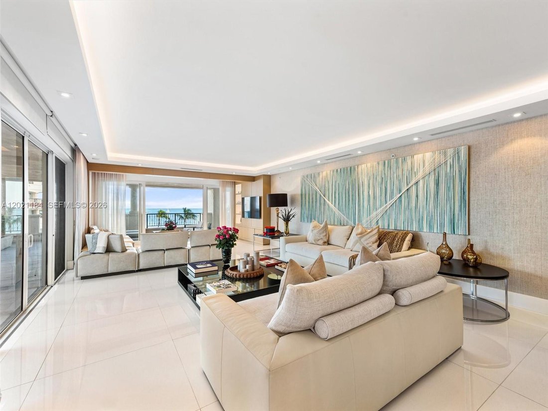 Condo in Miami Beach, Florida, United States 4 - 17953344