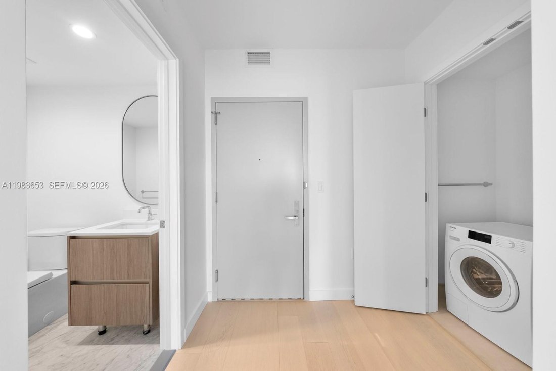 Condo in Bal Harbour, Florida, United States 4 - 17520349