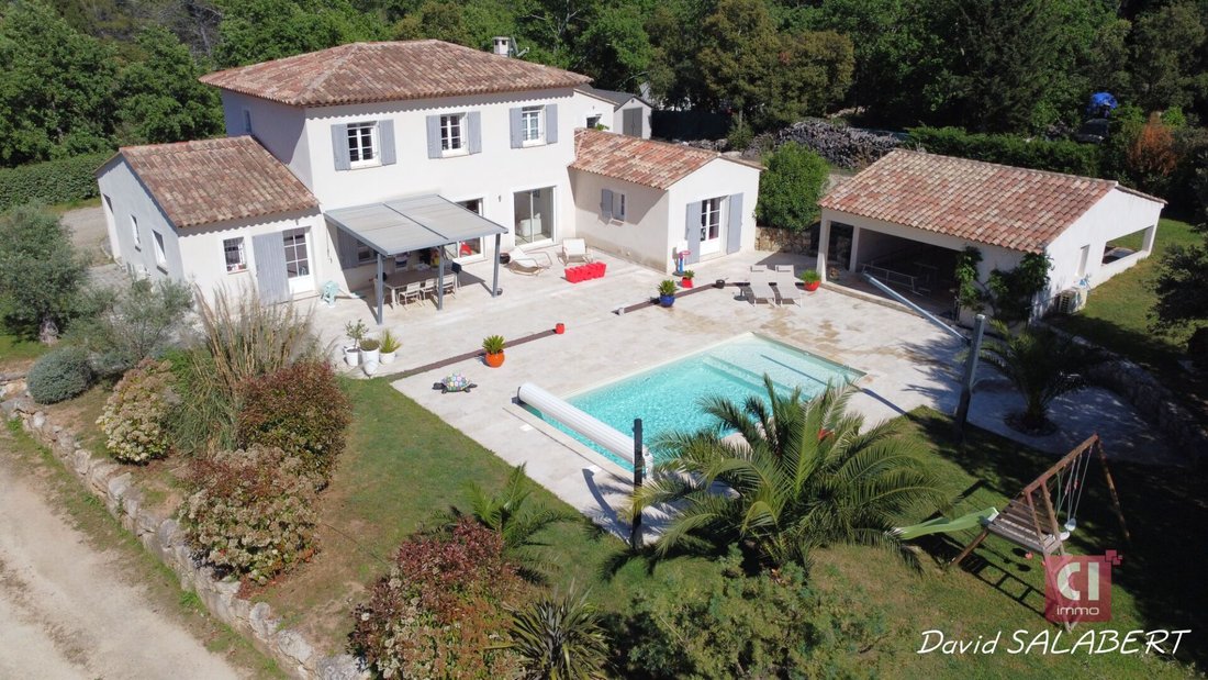 Apartment in Est, Lorgues, France 1 - 17948038