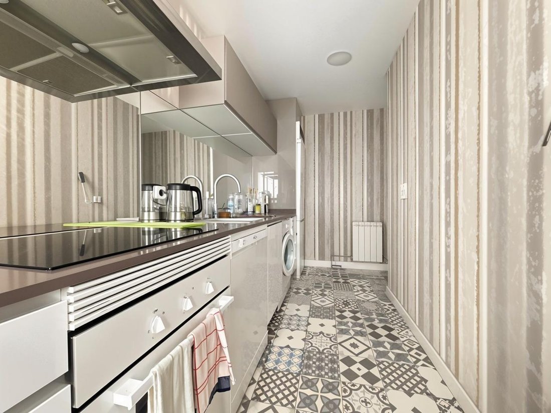 Apartment in Centro, Madrid, Spain 4 - 17947420