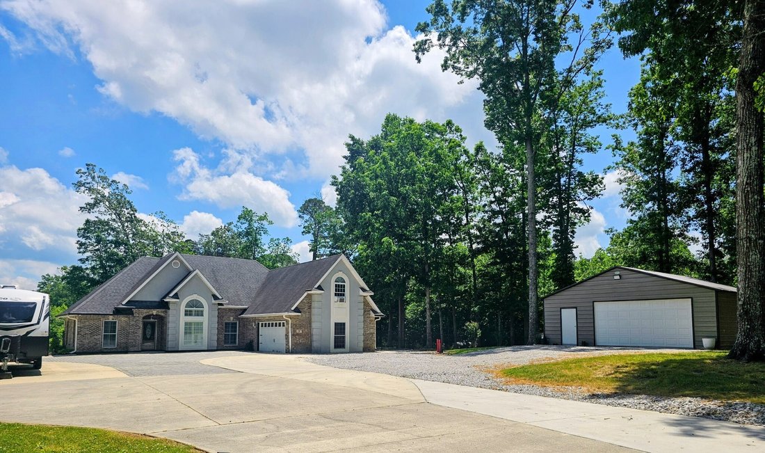 House in Gruetli-Laager, Tennessee, United States 3 - 17200702