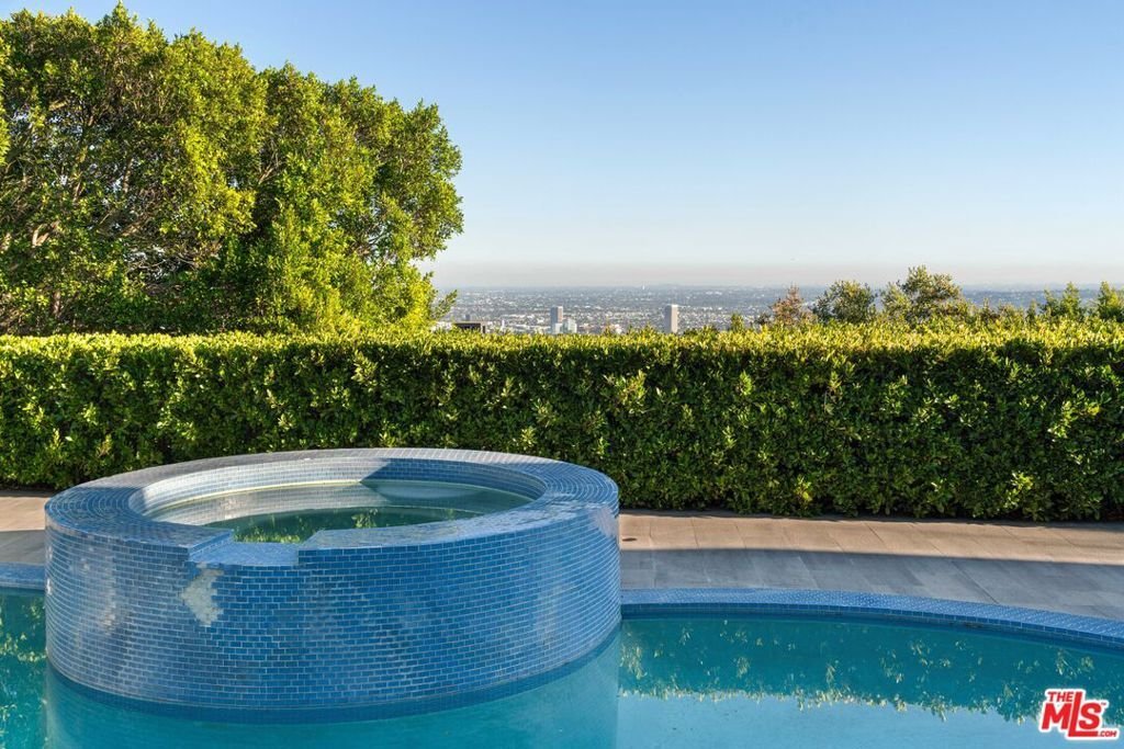 House in Los Angeles, California, United States 4 - 17953750