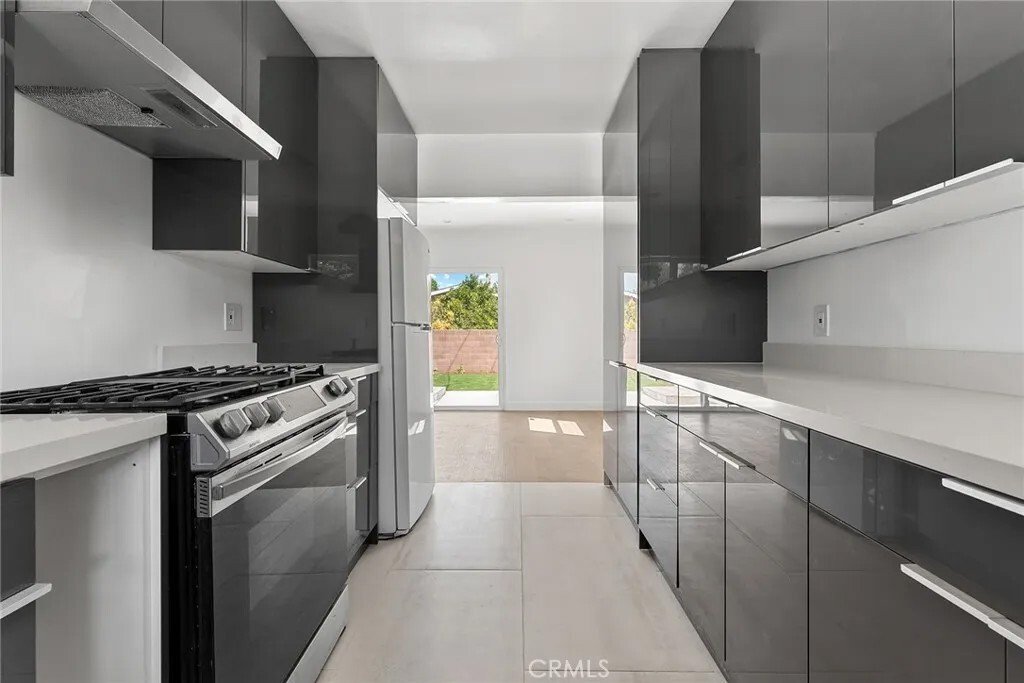 Condo in Los Angeles, California, United States 4 - 16519896