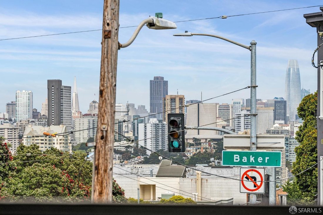 San Francisco, California, United States 2 - 17953561