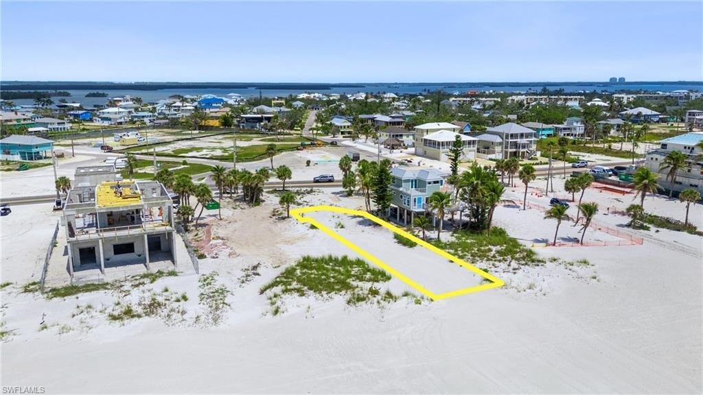 Land in Fort Myers Beach, Florida, United States 2 - 17947727