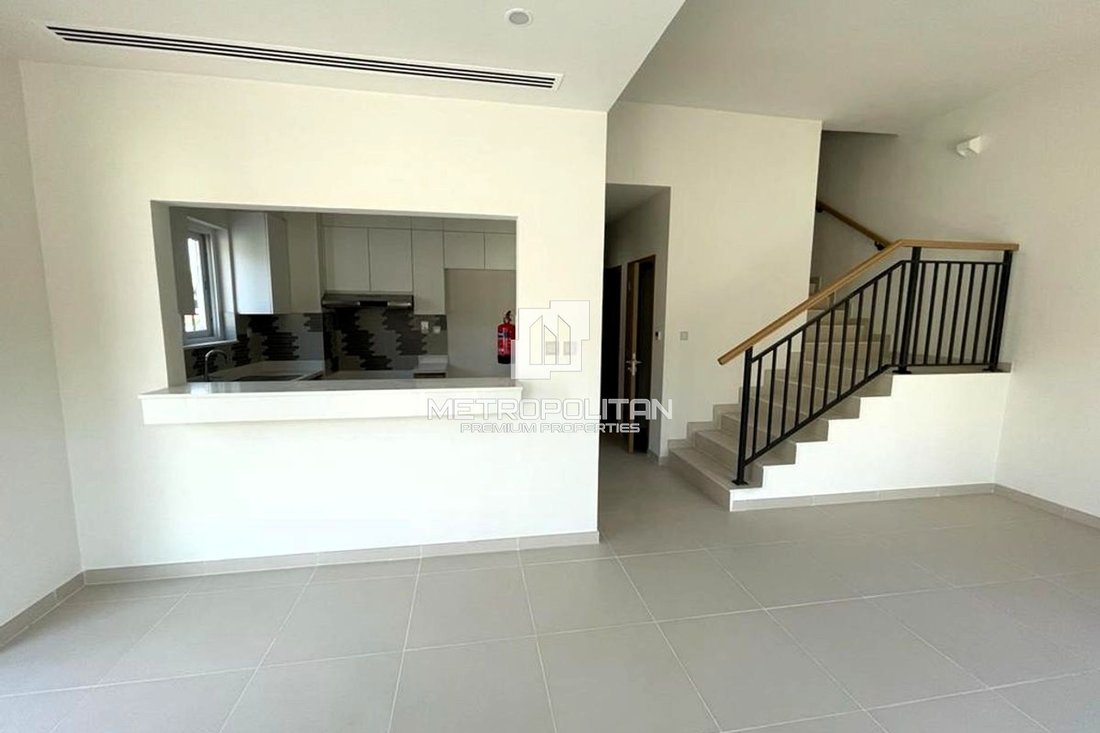 Townhouse in Wadi Al Safa 5, Wadi Al Safa, Dubai 2 - 17949428