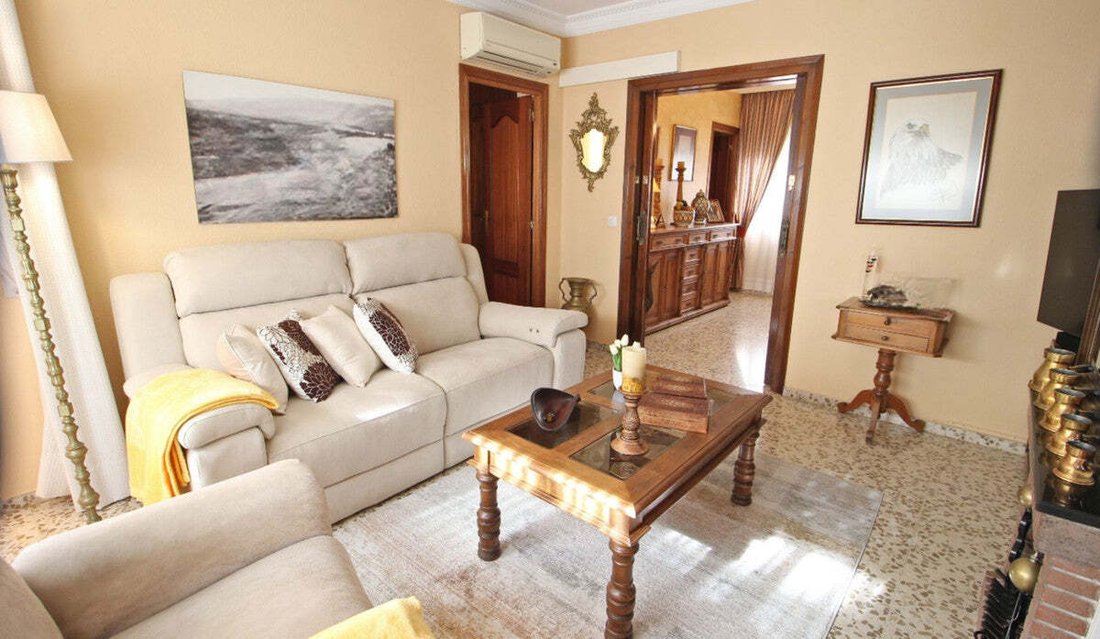 House in San Pedro de Alcantara, Andalusia, Spain 3 - 17947431