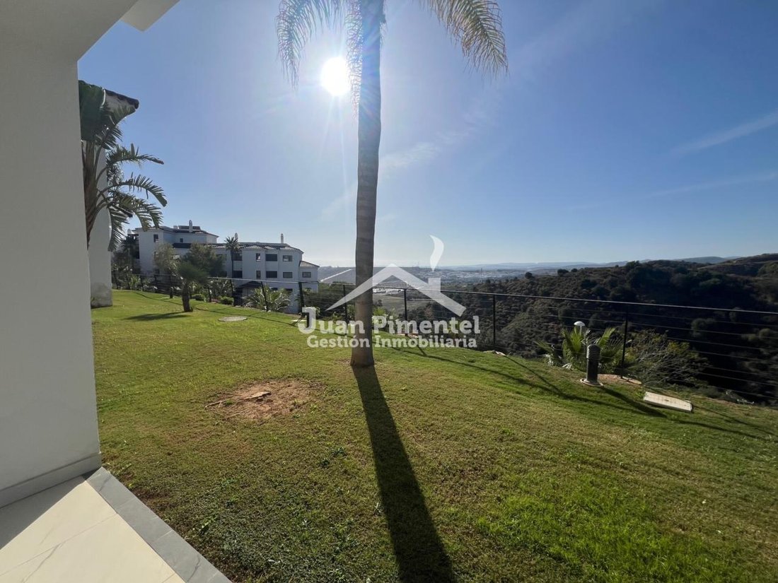 Apartment in Estepona, Andalusia, Spain 4 - 17947491