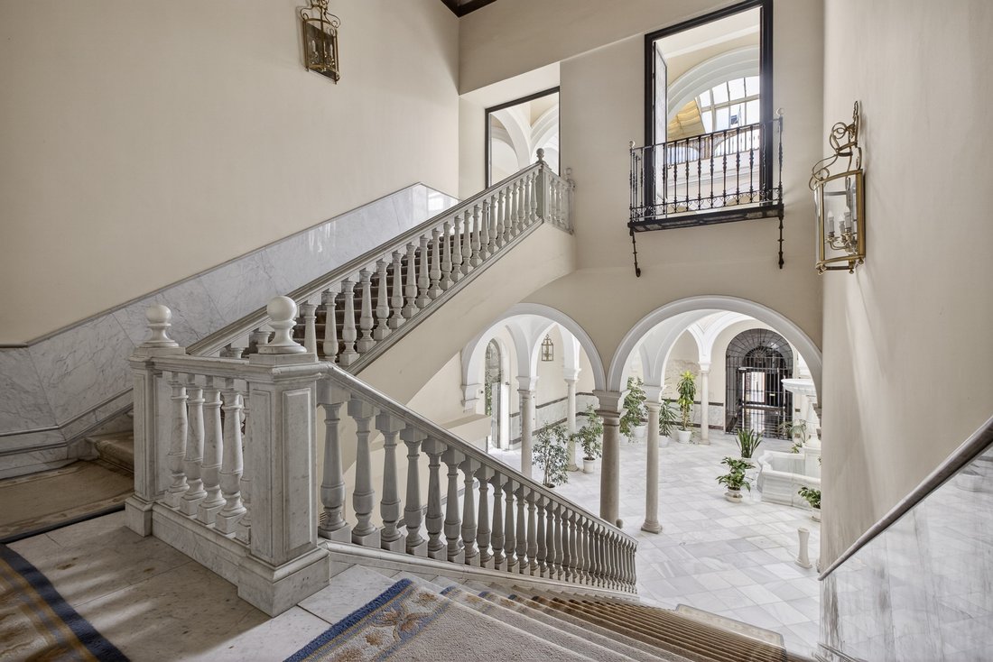 Apartment in Casco Antiguo, Seville, Spain 4 - 17953489