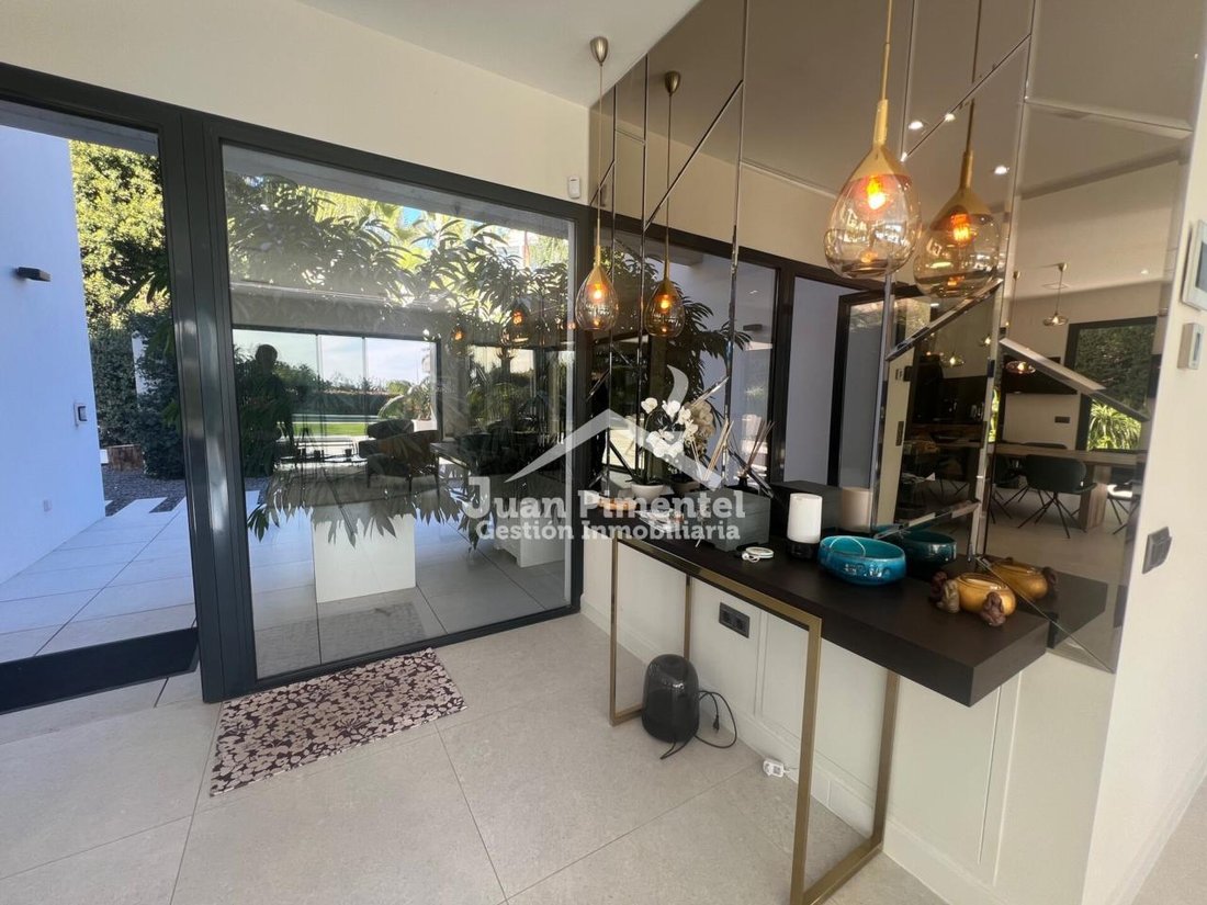 Chalet in Sierra Blanca, Marbella, Spain 5 - 17947296