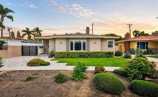 House in Santa Ana, California, United States 1