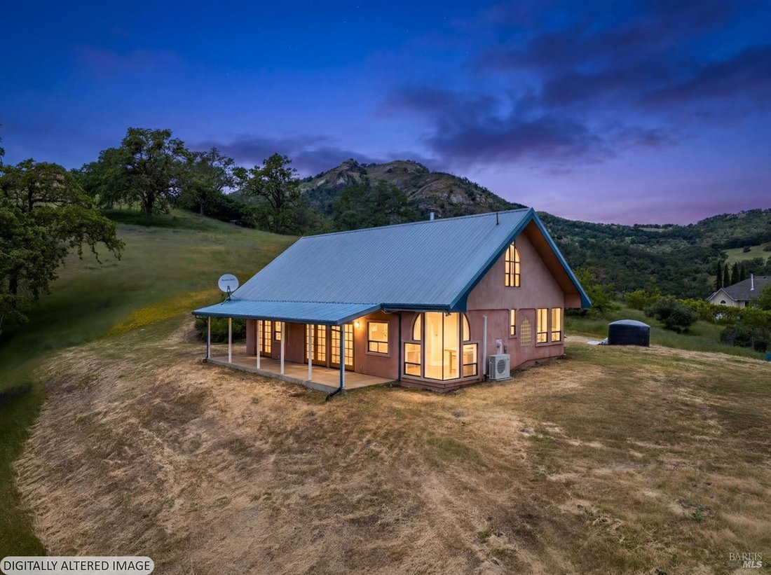 House in Hopland, California, United States 1 - 17955226