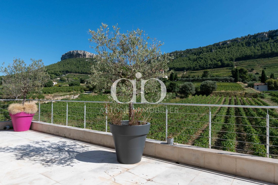 House in Cassis, Provence-Alpes-Côte d'Azur, France 5 - 17953820