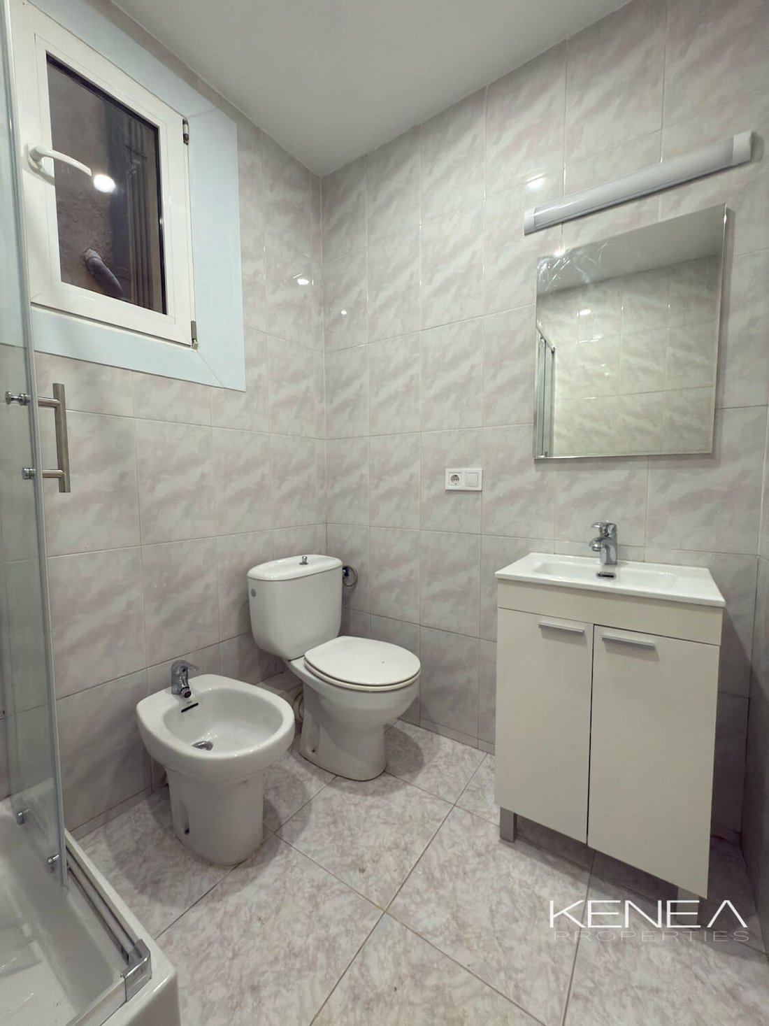 Apartment in Eixample, Barcelona, Spain 5 - 17947754