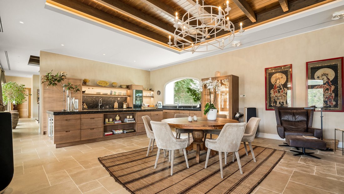 Villa in Benahavis, Andalusia, Spain 5 - 17953584