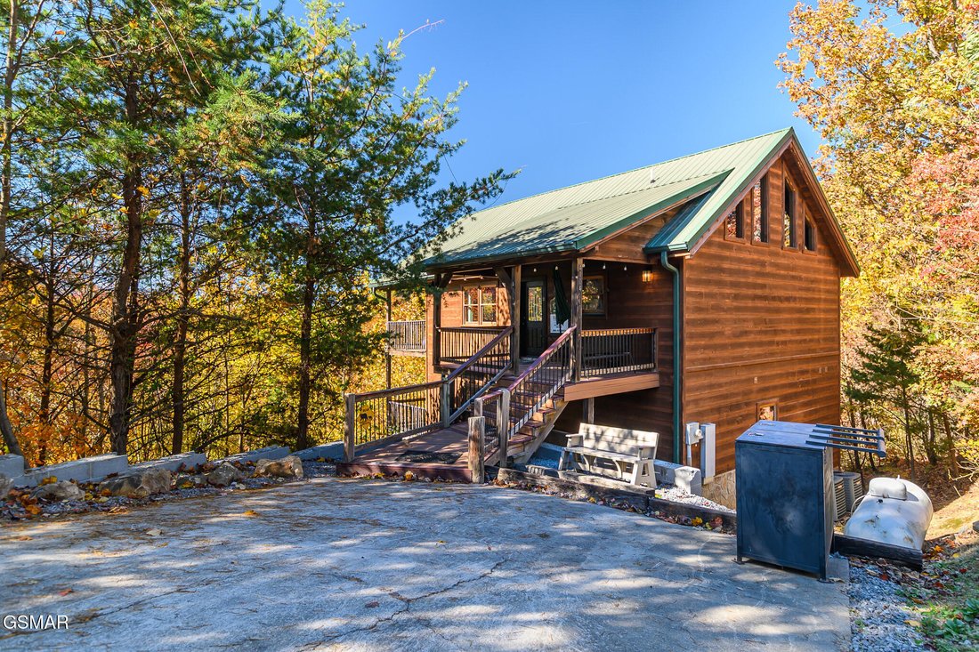 House in Sevierville, Tennessee, United States 2 - 17949504