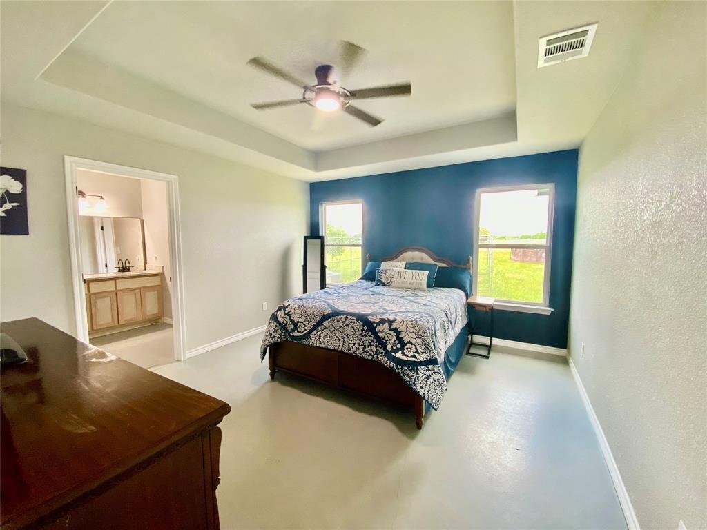 Farm Ranch in Edgewood, Texas, United States 3 - 17952705