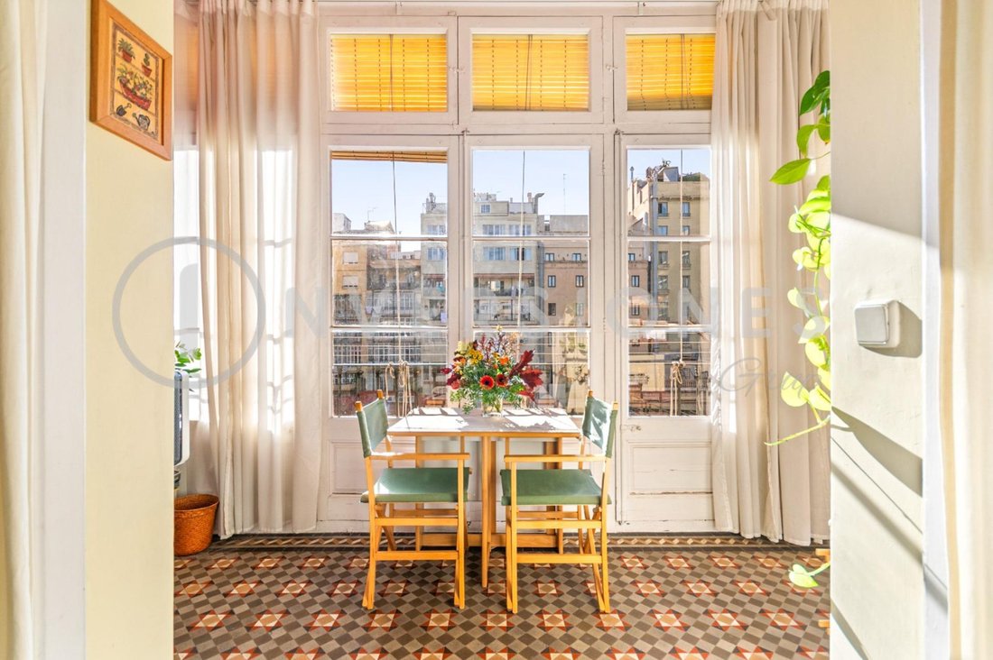 Apartment in Eixample, Barcelona, Spain 5 - 17954062