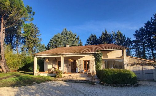 Villa in Saussines, Occitania, France 1