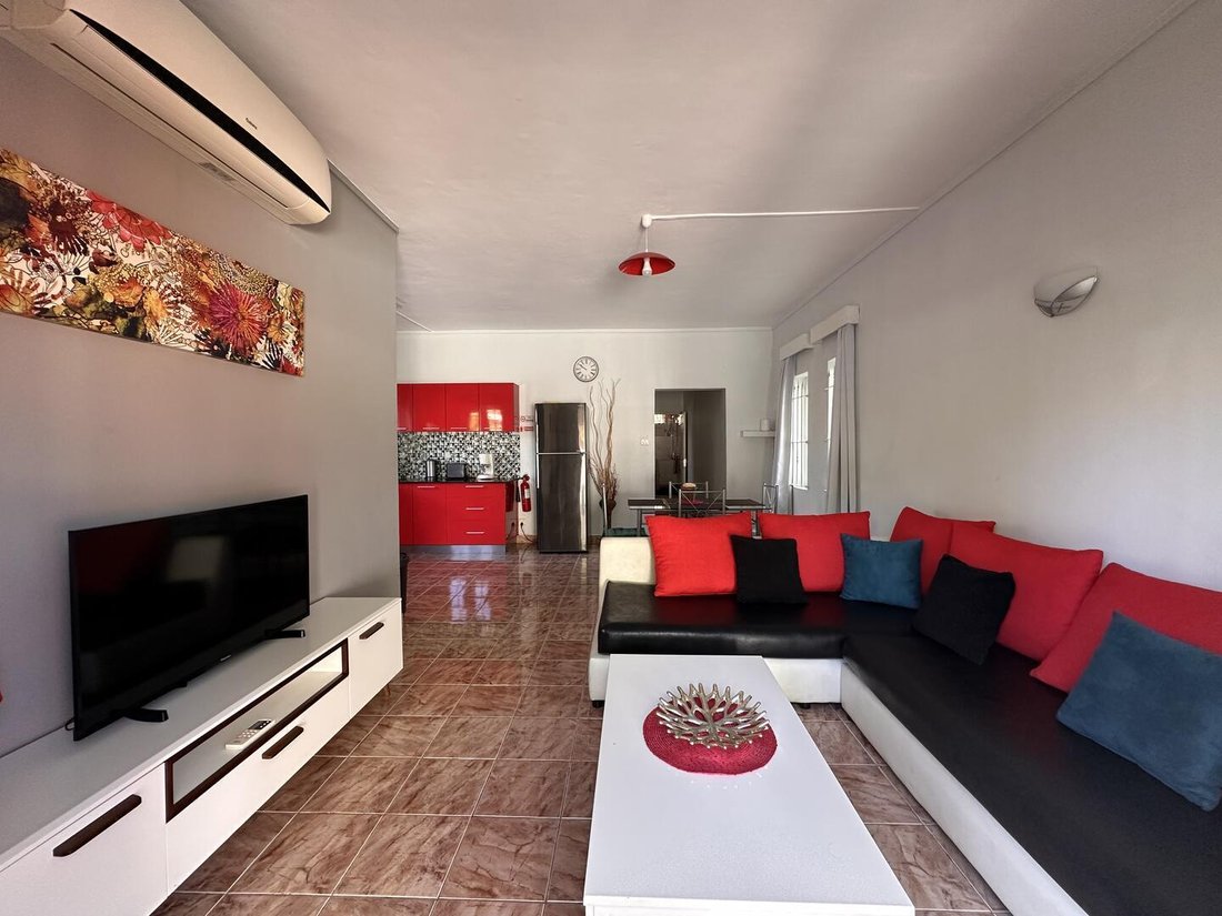 Condo in Flic en Flac, Rivière Noire District, Mauritius 2 - 17947957