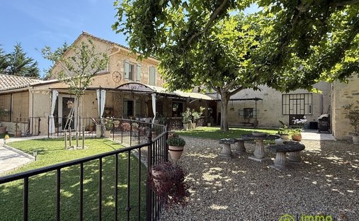 Chateau With Outbuilding And Private Beach In Provence