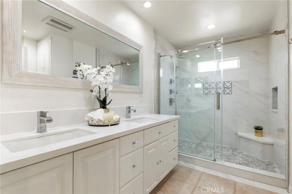 House in Hidden Hills, California, United States 5 - 17921936