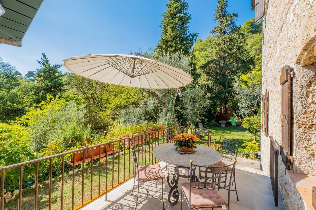 House in Carros, Provence-Alpes-Côte d'Azur, France 3 - 17953536
