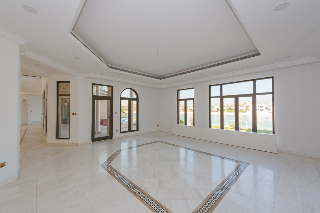 Villa in Palm Jumeirah, Dubai, United Arab Emirates 4 - 15782475