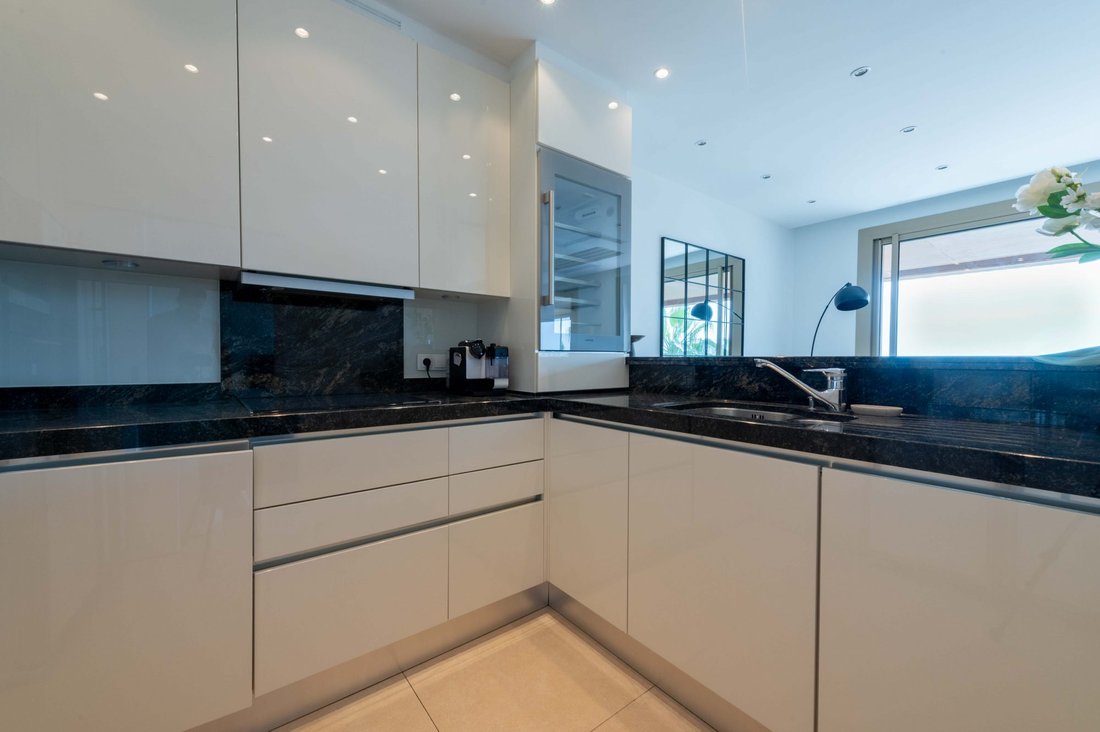 Apartment in Cannes, Provence-Alpes-Côte d'Azur, France 5 - 17955352