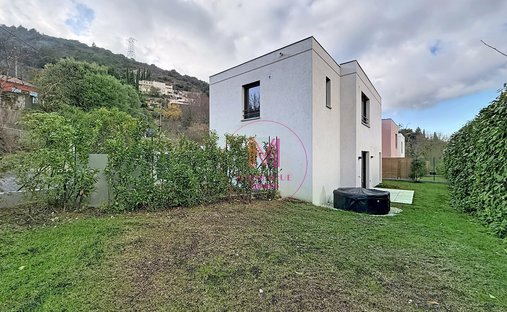 House in La Turbie, Provence-Alpes-Côte d'Azur, France 1